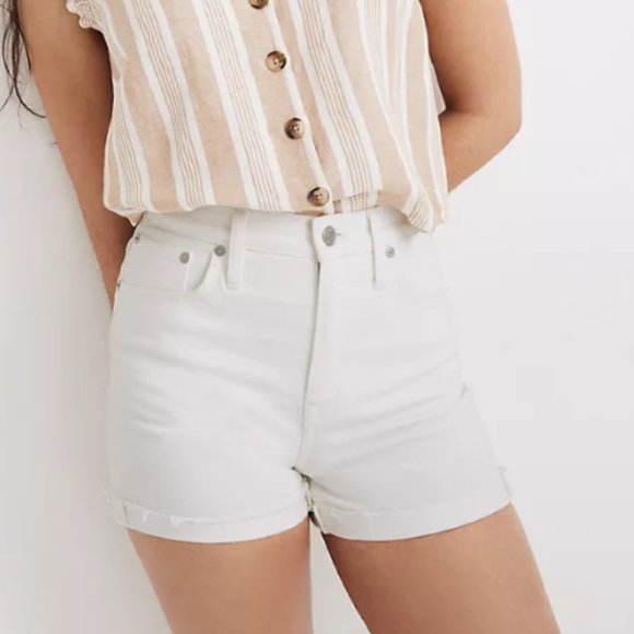 Madewell Pants - NWT Madewell High-Rise Denim Shorts in Tile White Size 32